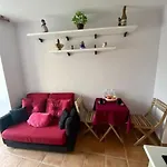 Melle: Un Descanso En El Camino Sarria