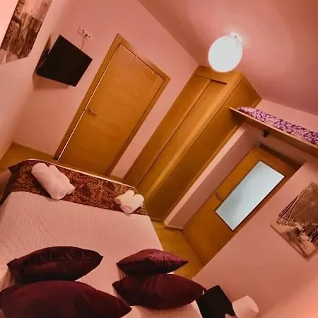 Melle: Un Descanso En El Camino * Sarria